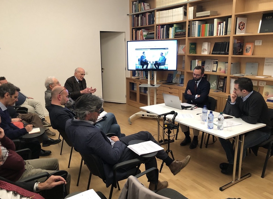 Piero Bassetti dialoga con Gabriele Giacomini. Fondazione Bassetti, Milano